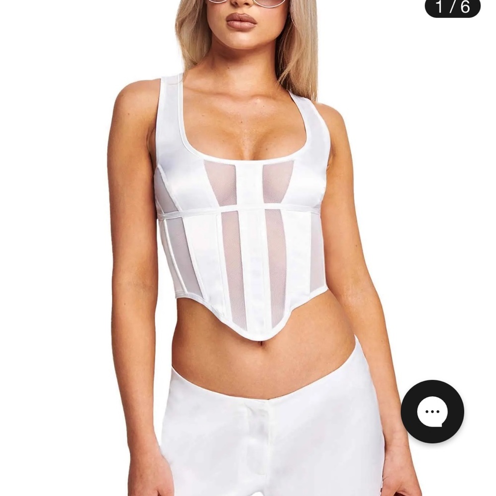 I am Gia corset top